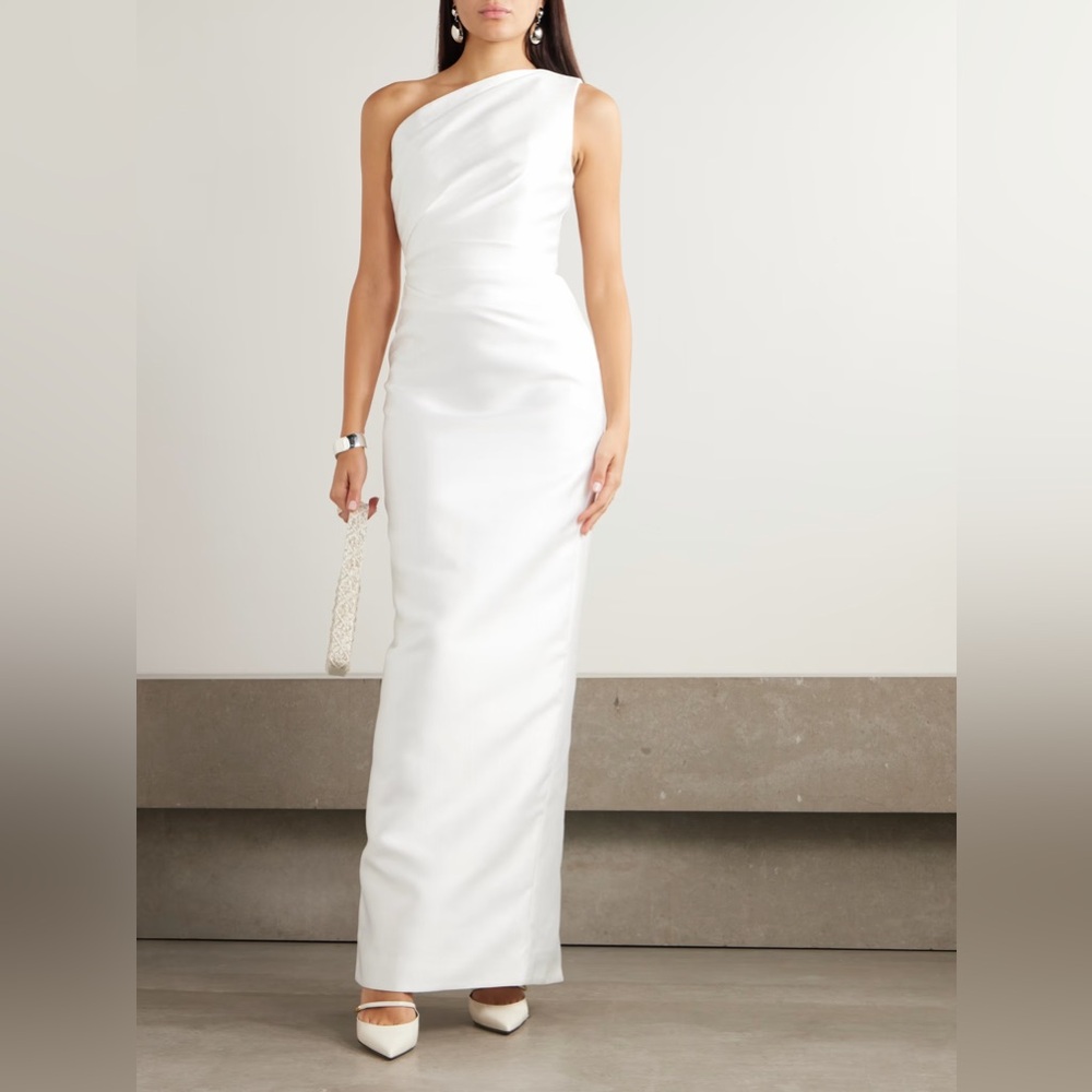 SOLACE LONDON Kira one-shoulder satin-twill gown